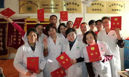 为加强京台养老人才交流，市老龄办领导到双桥恭和家园调研-北京乐成养老院